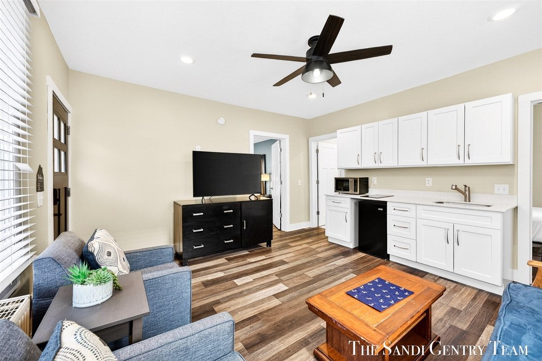 House in Grand Haven, Michigan, United States 5 - 18309321