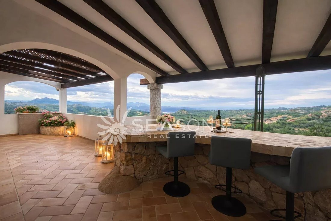 Villa in Arzachena, Sardinia, Italy 2 - 18305984