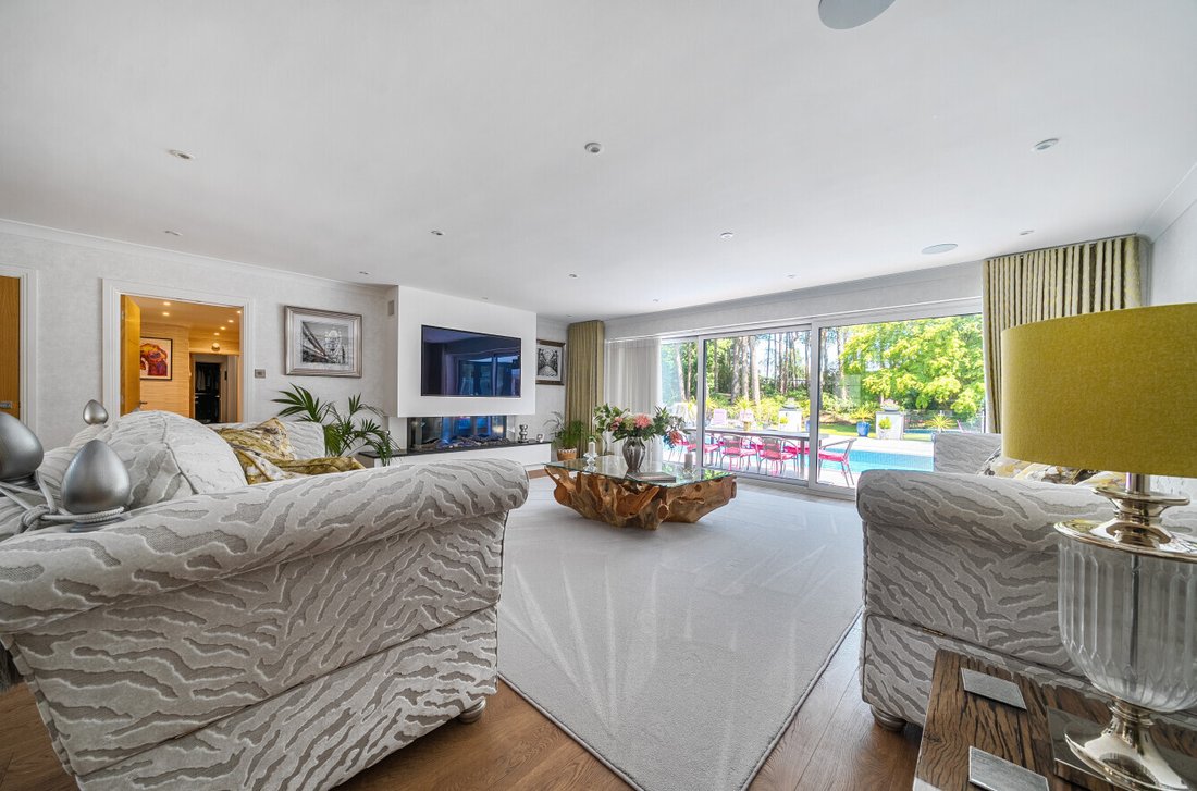 Bungalow in Ringwood, England 4 - 18305921