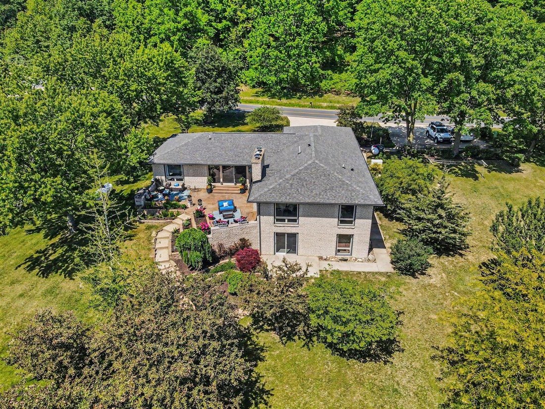 House in Grand Junction, Michigan, United States 4 - 18307249