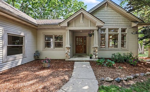 House in Chelsea, Michigan, United States 1