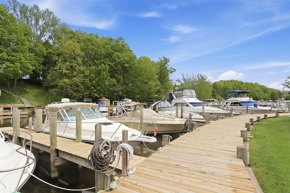 Condo in South Haven, Michigan, United States 5 - 18307360