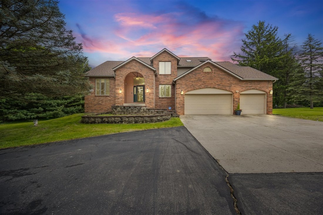House in Saline, Michigan, United States 1 - 18309218