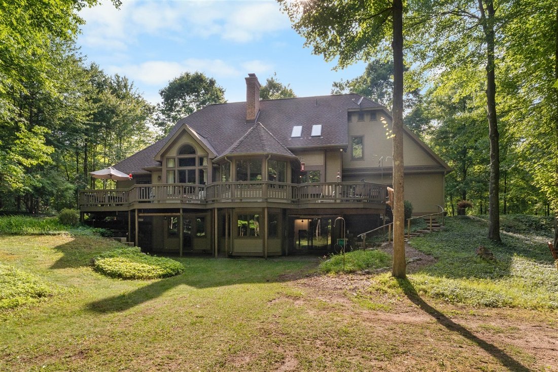 House in Chelsea, Michigan, United States 3 - 18309752