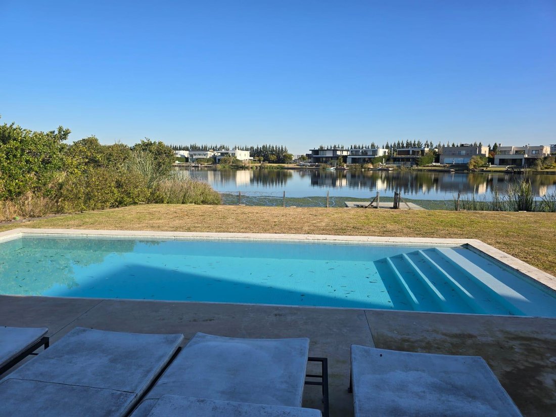 House in Tigre, Buenos Aires Province, Argentina 1 - 18306189