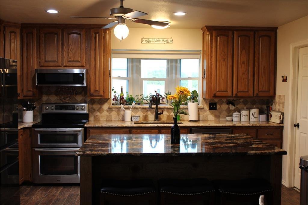 House in Poolville, Texas, United States 3 - 18306885