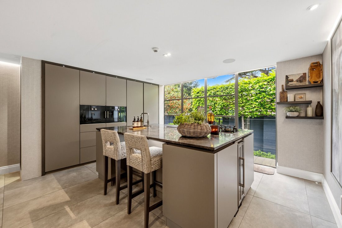 House in Wimbledon, Merton, England 5 - 18306127