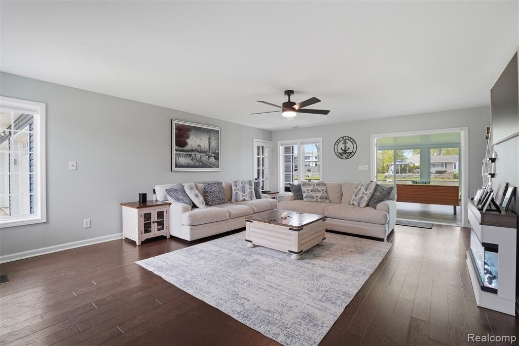 House in Pontiac, Michigan, United States 5 - 18307566