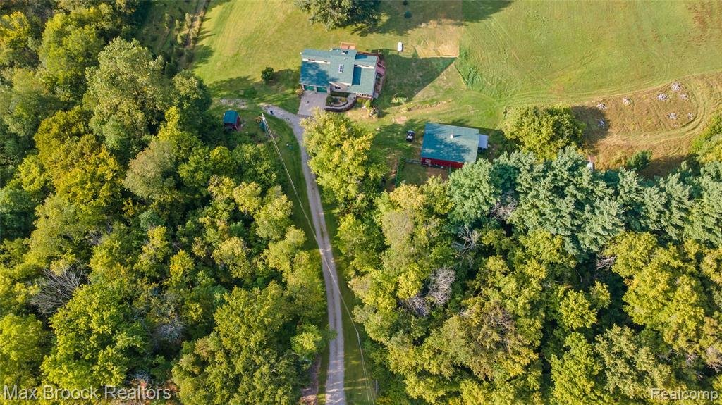 House in Columbiaville, Michigan, United States 3 - 18307501
