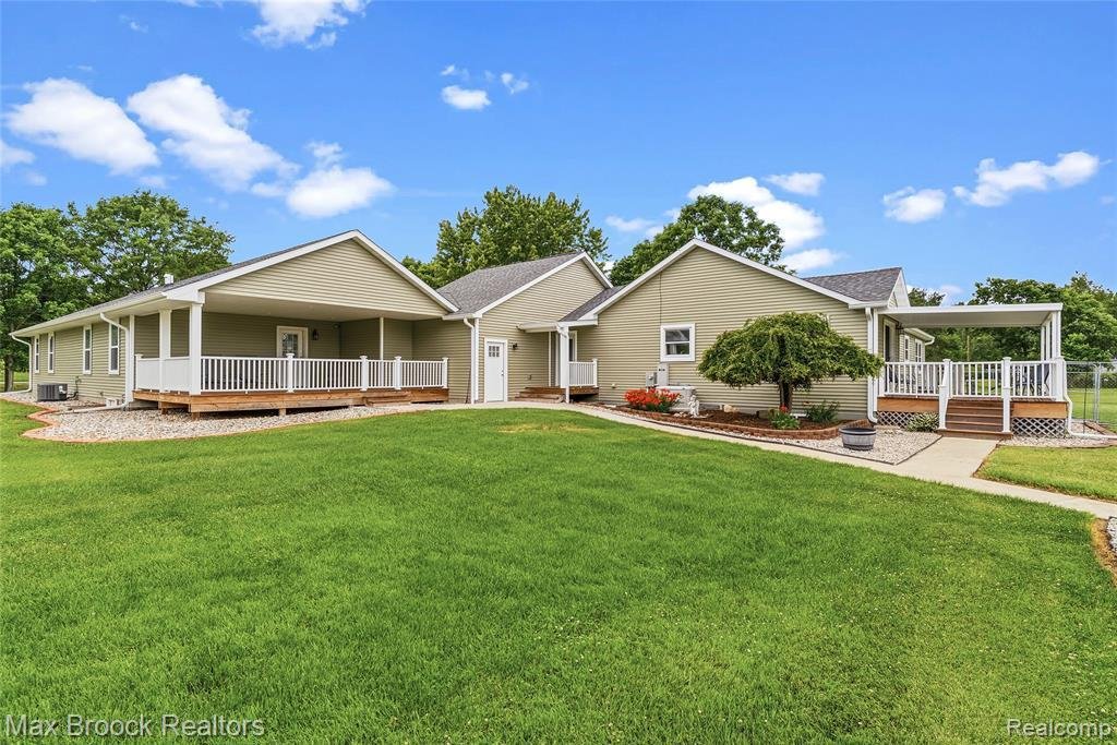 House in Midland, Michigan, United States 3 - 18308930