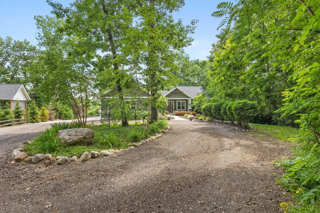 House in Greenville, Michigan, United States 1 - 18308358