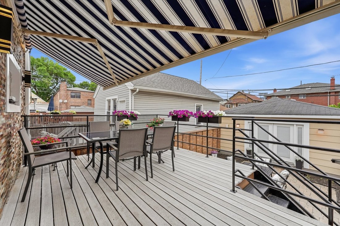 House in Chicago, Illinois, United States 2 - 18306658