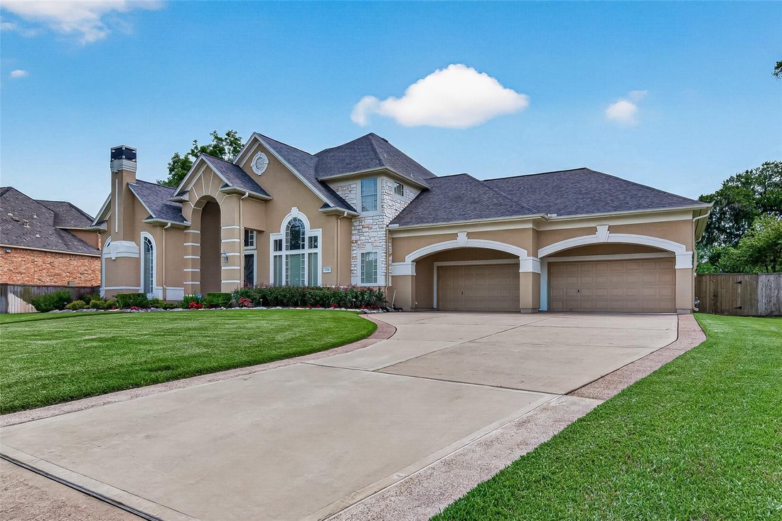 House in Sugar Land, Texas, United States 2 - 18306519