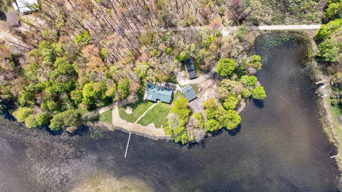 House in Hanover, Michigan, United States 3 - 18308648