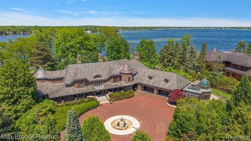 House in Orchard Lake Village, Michigan, United States 1 - 18308929