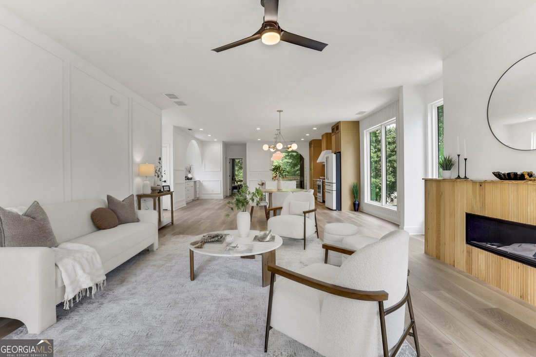 House in Scottdale, Georgia, United States 2 - 18306753