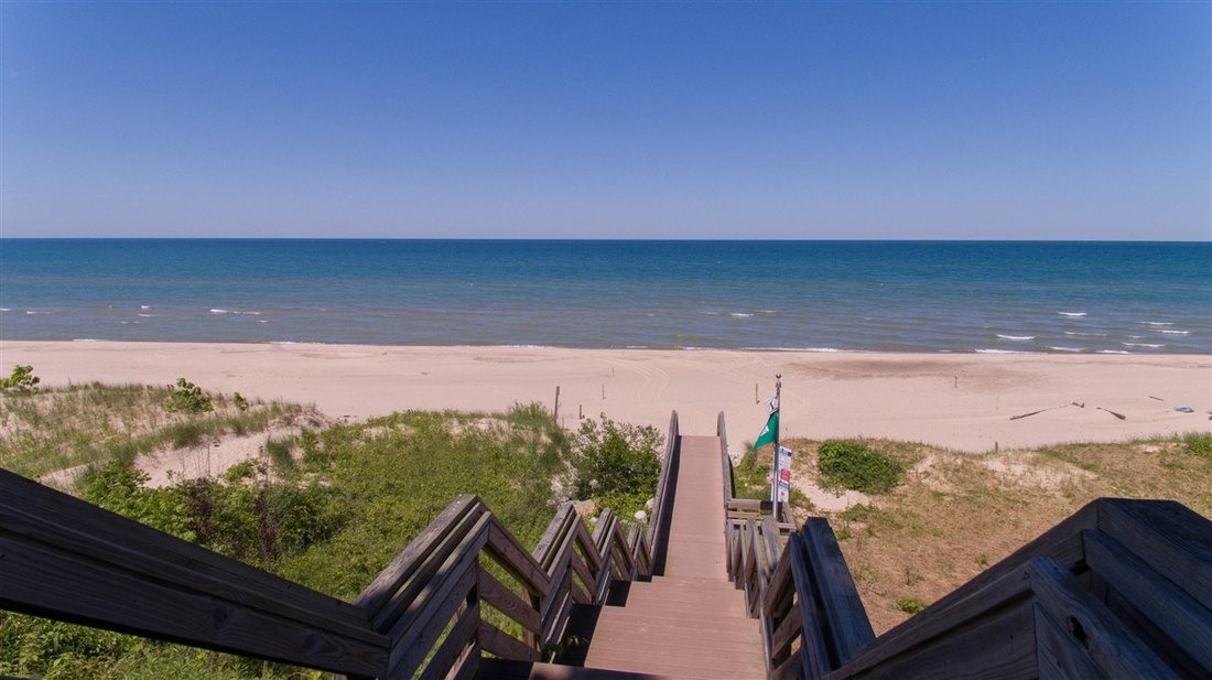 House in South Haven, Michigan, United States 3 - 18307433