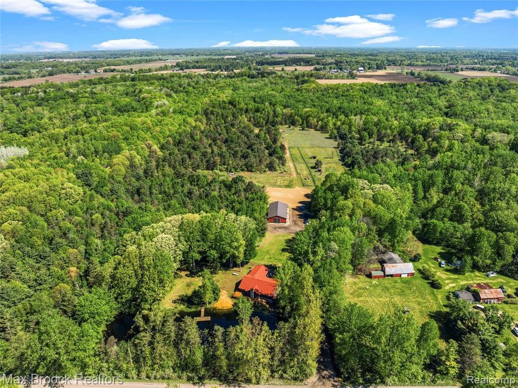 House in Columbiaville, Michigan, United States 2 - 18307969