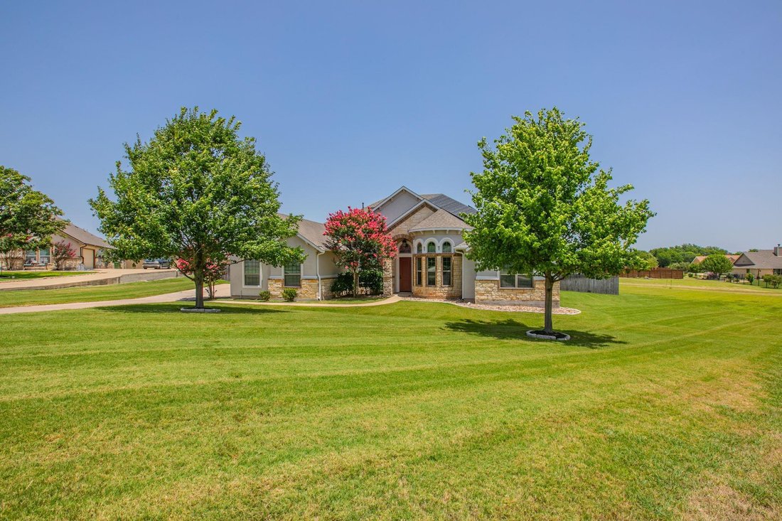 House in Hutto, Texas, United States 3 - 17969049