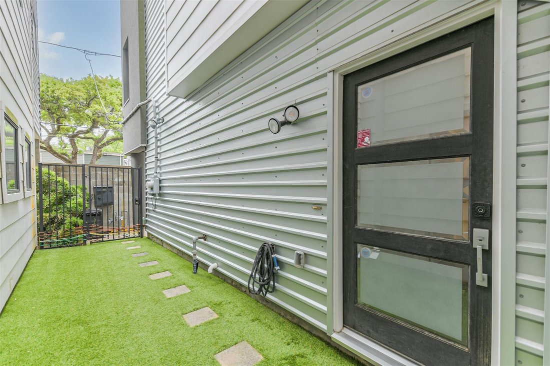 House in Houston, Texas, United States 5 - 18306529