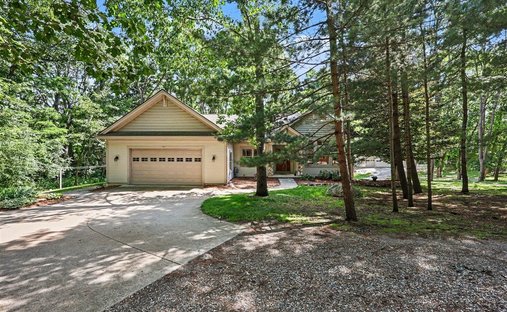 House in Chelsea, Michigan, United States 1