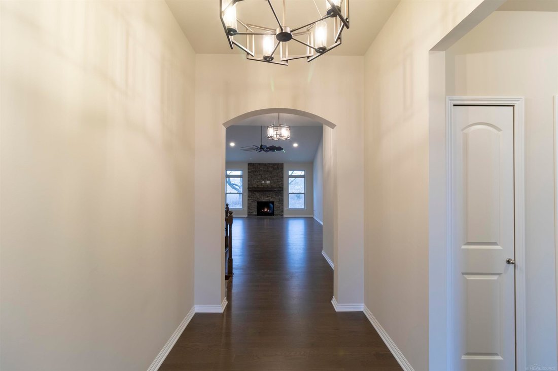 House in New Baltimore, Michigan, United States 5 - 18308621