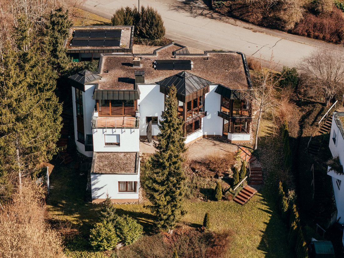 Villa in Villingen-Schwenningen, Baden-Württemberg, Germany 1 - 18306404