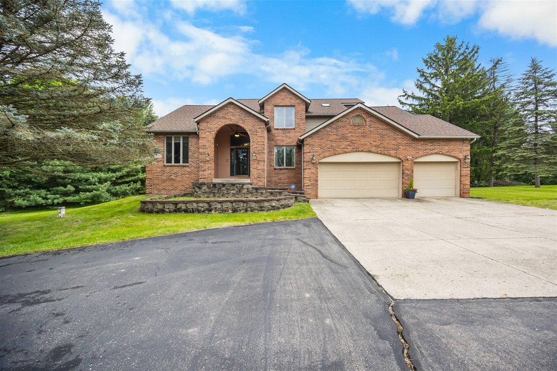 House in Saline, Michigan, United States 2 - 18309218