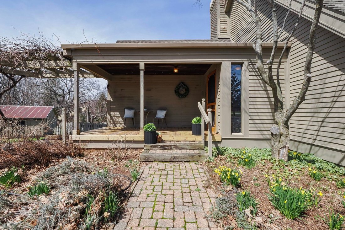 House in Suttons Bay, Michigan, United States 2 - 18309423