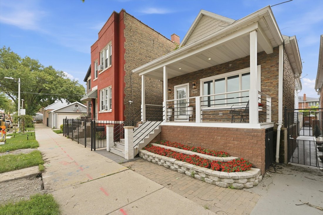 House in Chicago, Illinois, United States 1 - 18306658