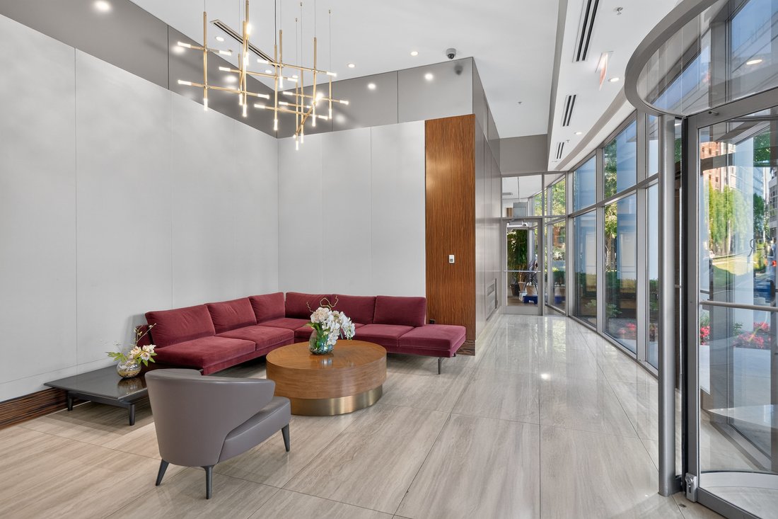 Condo in Chicago, Illinois, United States 2 - 18306667