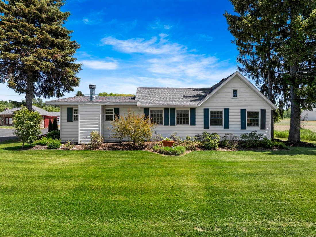 House in Traverse City, Michigan, United States 3 - 18309540
