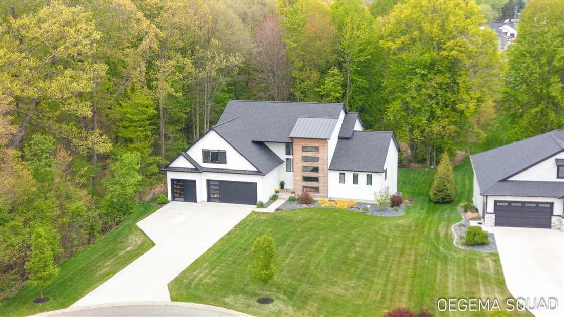 House in Hudsonville, Michigan, United States 1 - 18307366