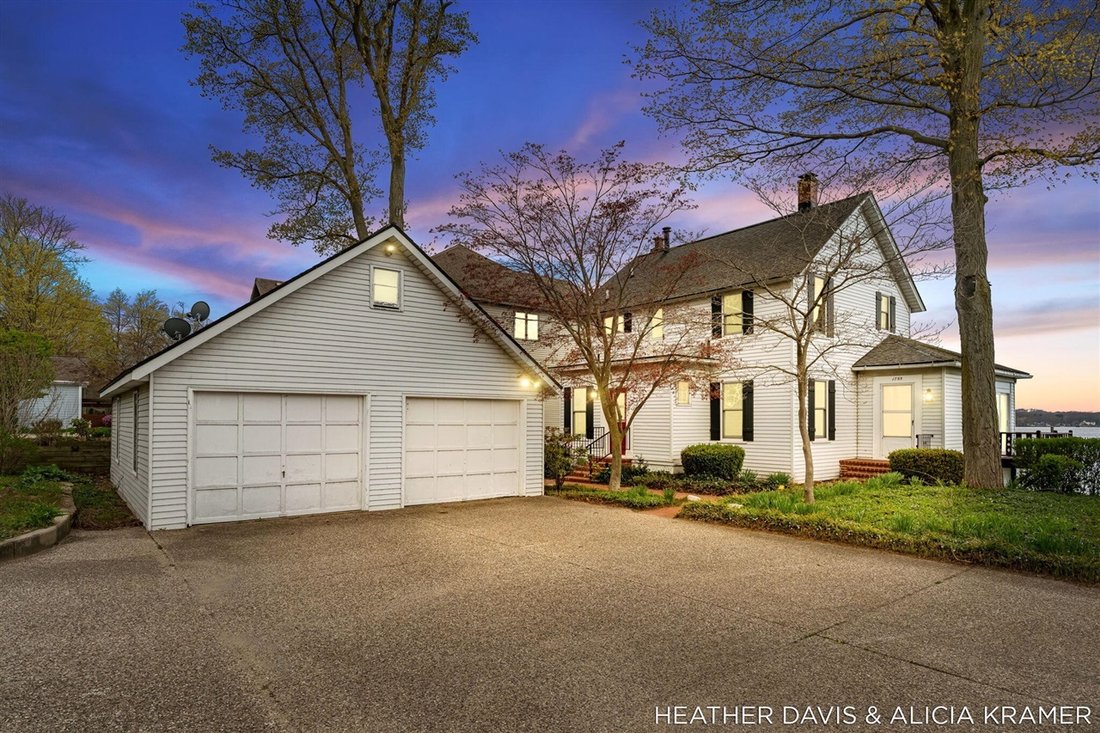 House in Holland, Michigan, United States 1 - 18307104