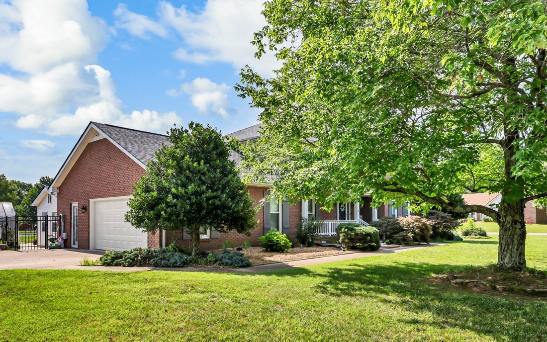 House in Clarksville, Tennessee, United States 4 - 17254358