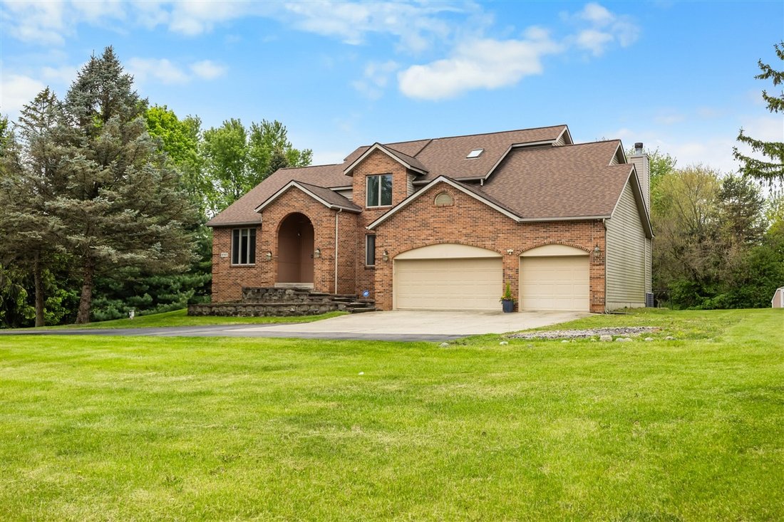 House in Saline, Michigan, United States 3 - 18309218