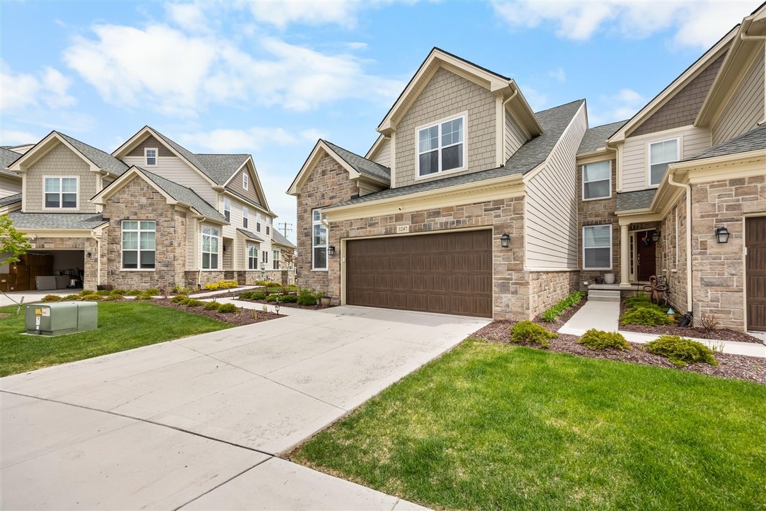 Condo in Ann Arbor, Michigan, United States 3 - 18309289