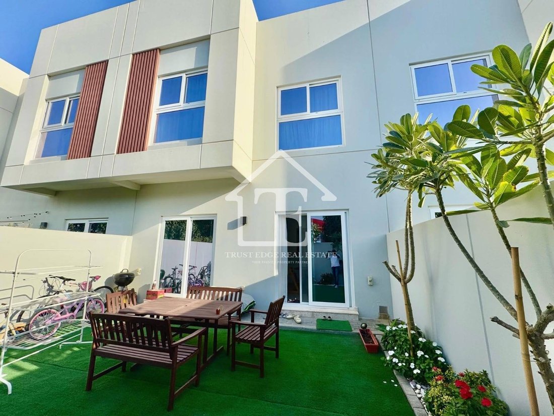 Villa in Wadi Al Safa 5, Wadi Al Safa, Dubai 3 - 18306211