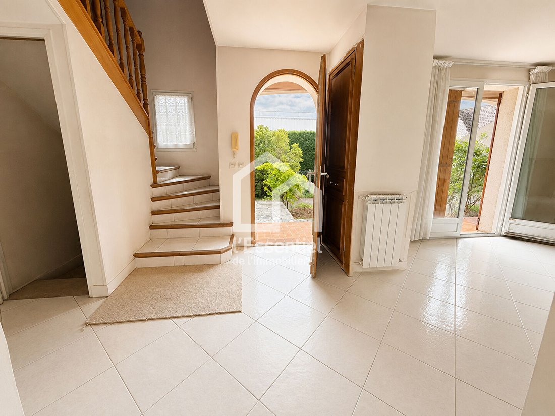 Haus in Clairieres, Verneuil-sur-Seine, Frankreich 5 - 18306354