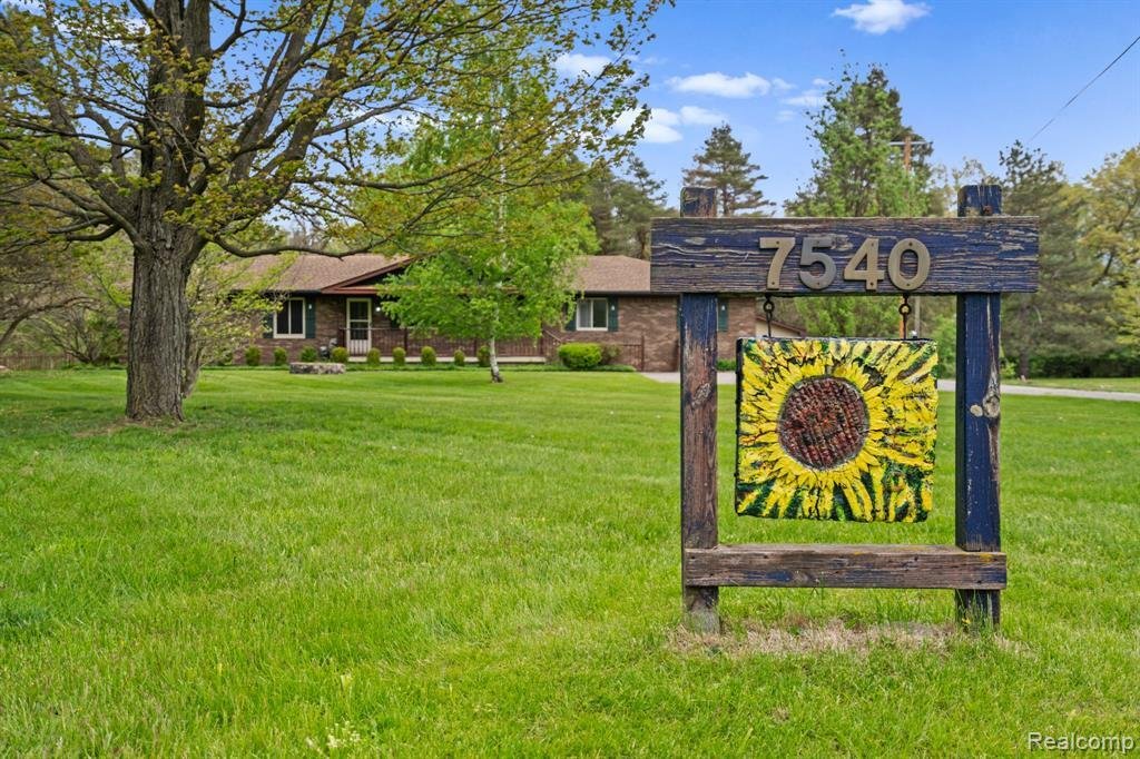 House in Dexter, Michigan, United States 1 - 18307652
