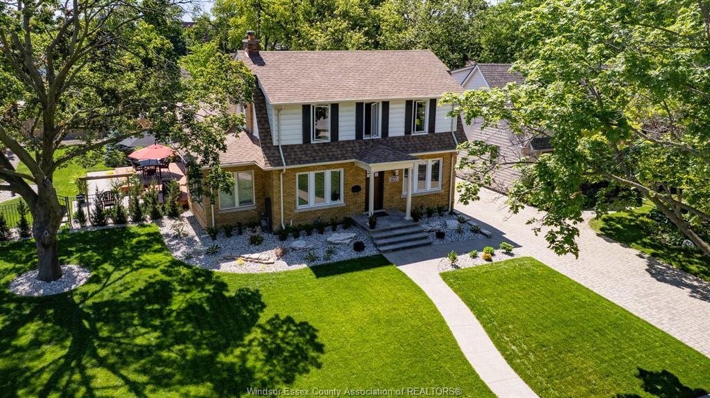 House in Windsor, Ontario, Canada 1 - 18306171