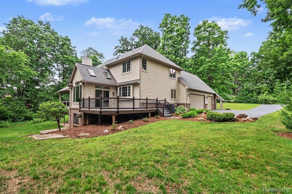 House in SPRINGFLD Township, Michigan, United States 4 - 18308250