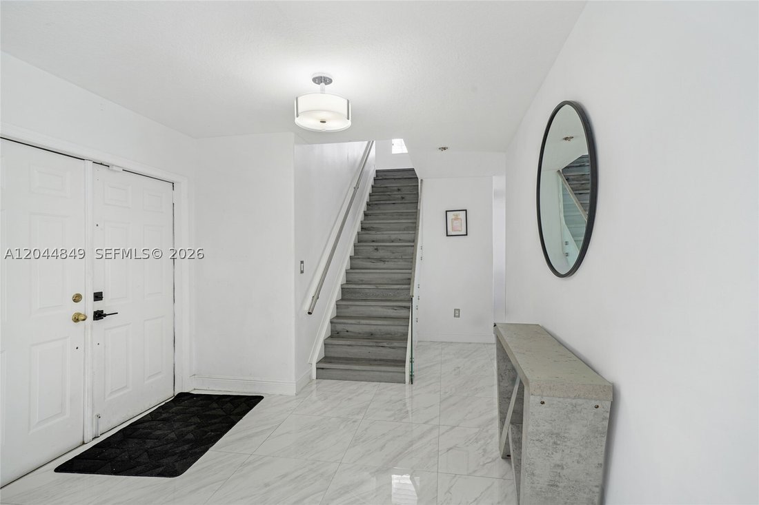 House in Miami, Florida, United States 2 - 18306403