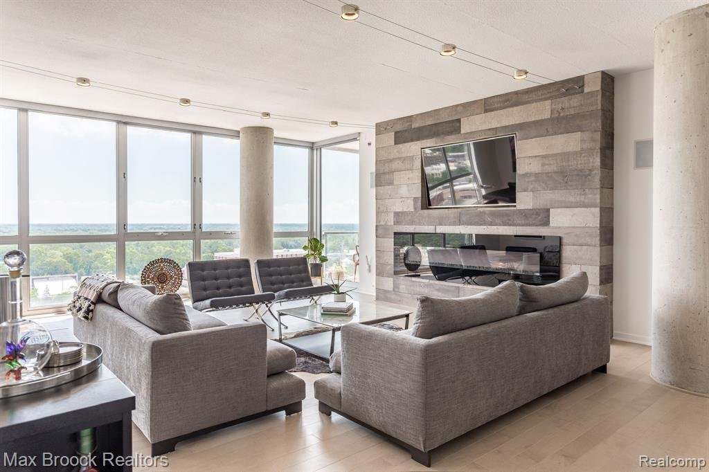 Condo in Royal Oak, Michigan, United States 3 - 18310164