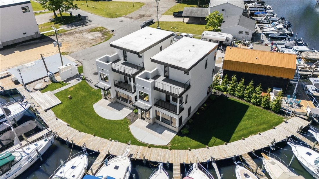 Condo in South Haven, Michigan, United States 3 - 18307360