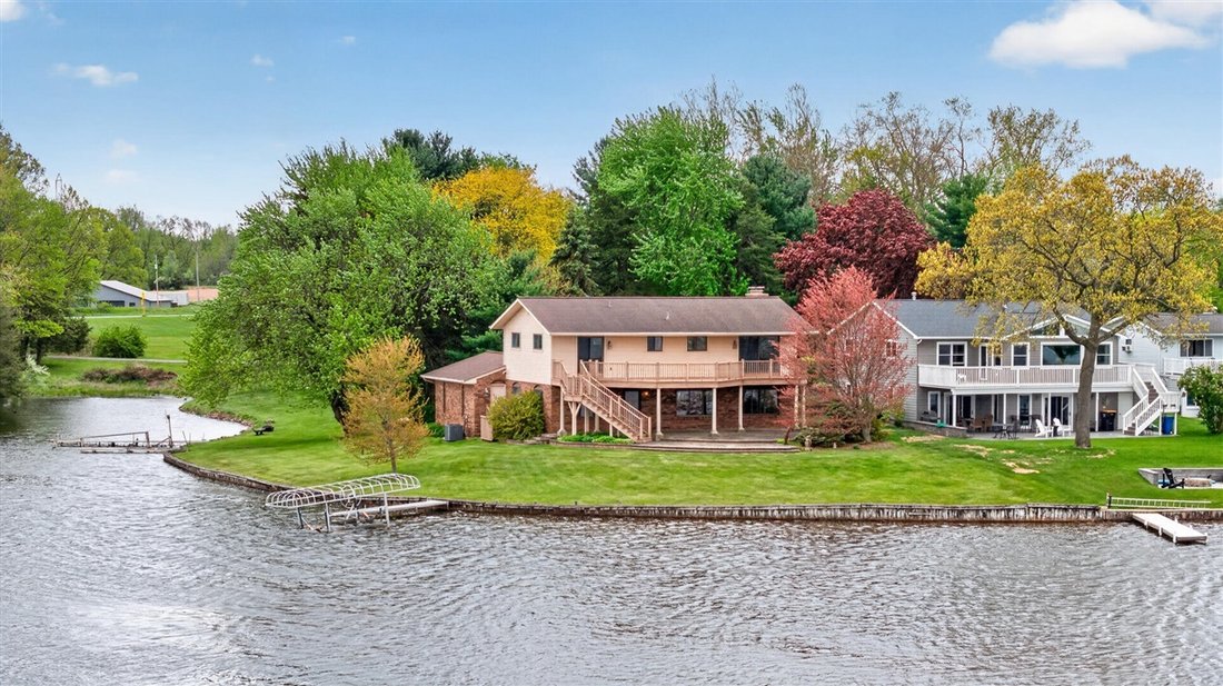 House in Brooklyn, Michigan, United States 1 - 18308477