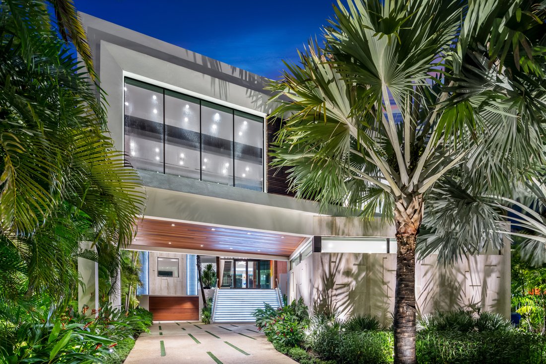 House in Miami, Florida, United States 2 - 18307006