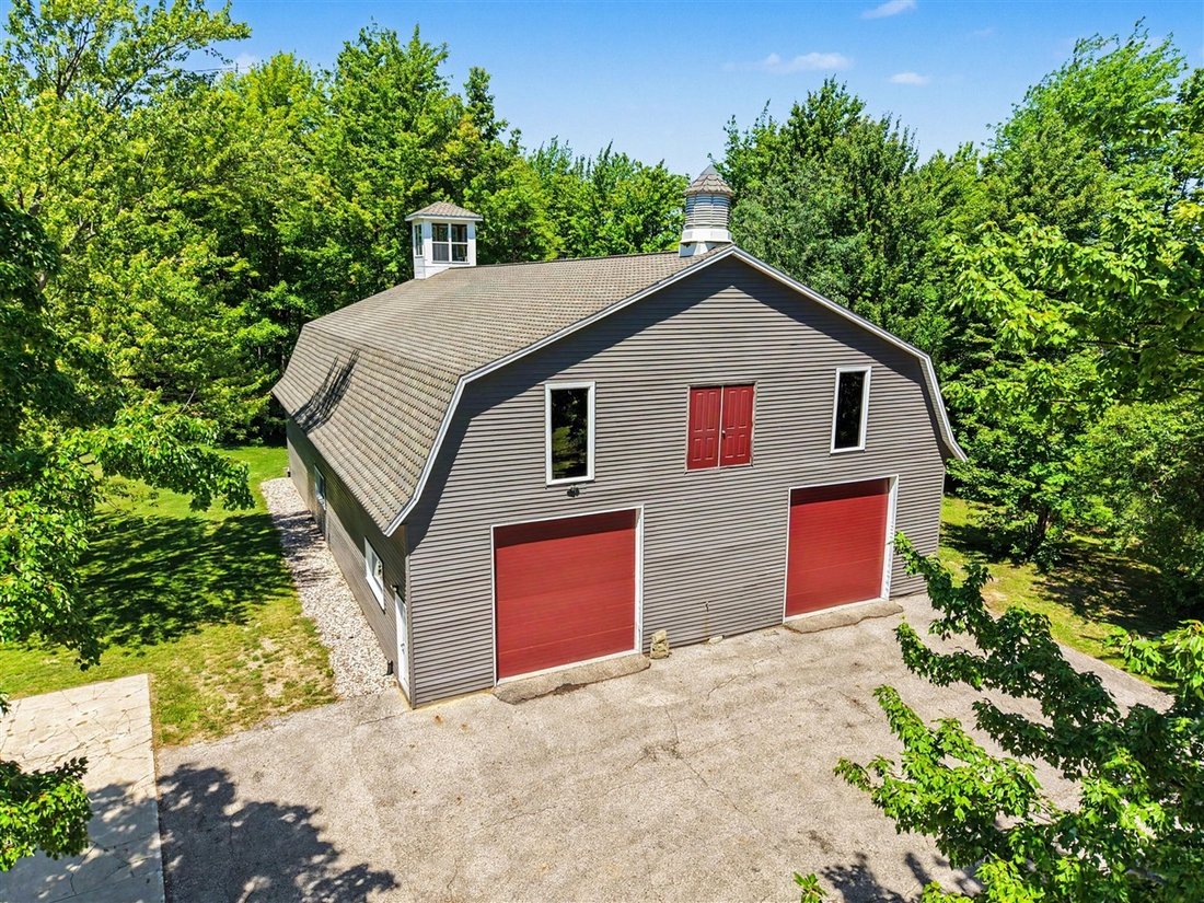 House in Fennville, Michigan, United States 5 - 18307304