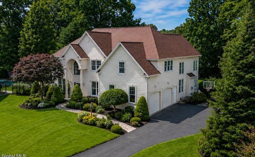 House in Saratoga Springs, New York, United States 1