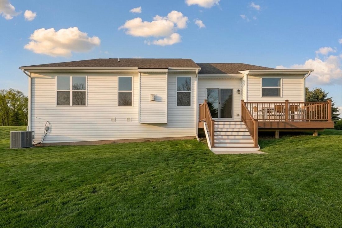 House in Lyon Charter Township, Michigan, United States 3 - 18307332